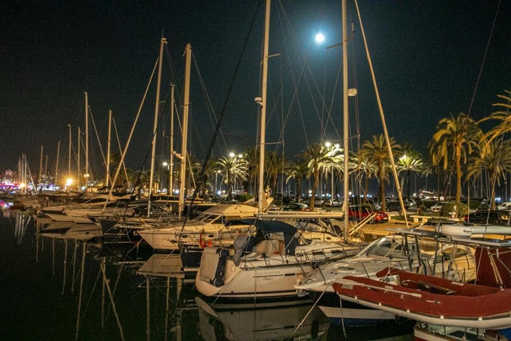 The Perfect Holiday Location Benalmadena Bagian luar foto