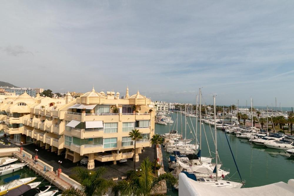 The Perfect Holiday Location Benalmadena Bagian luar foto
