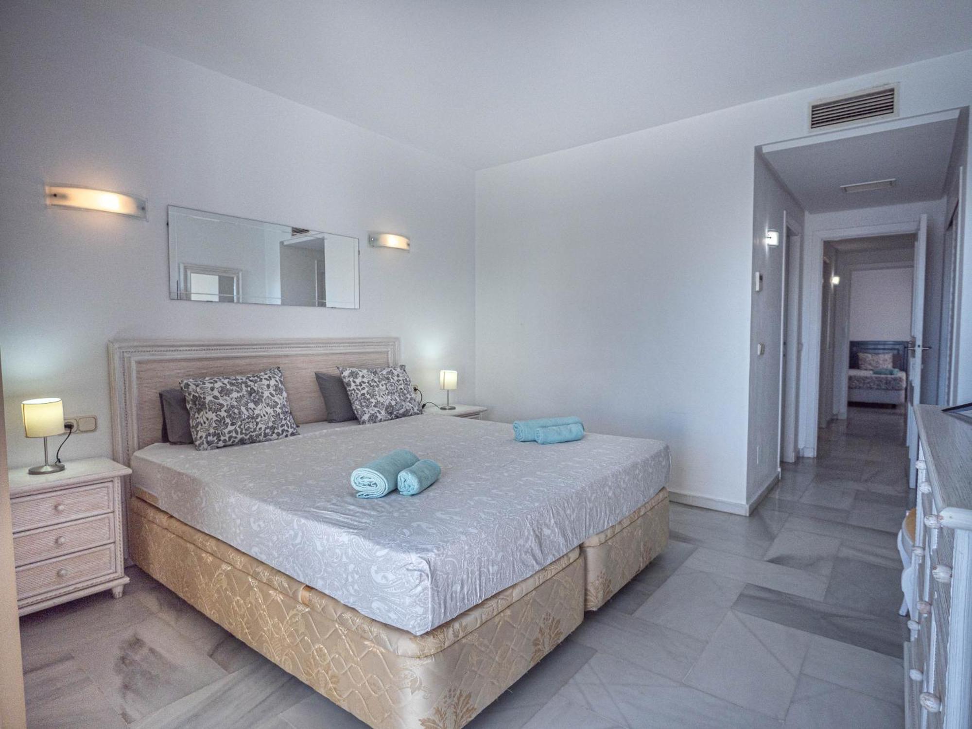 The Perfect Holiday Location Benalmadena Bagian luar foto